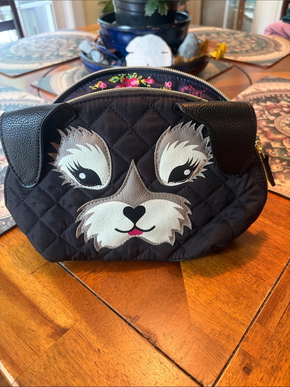 Betsy Johnson adorable Quilted Dog Face Cosmetic Pouch - Black